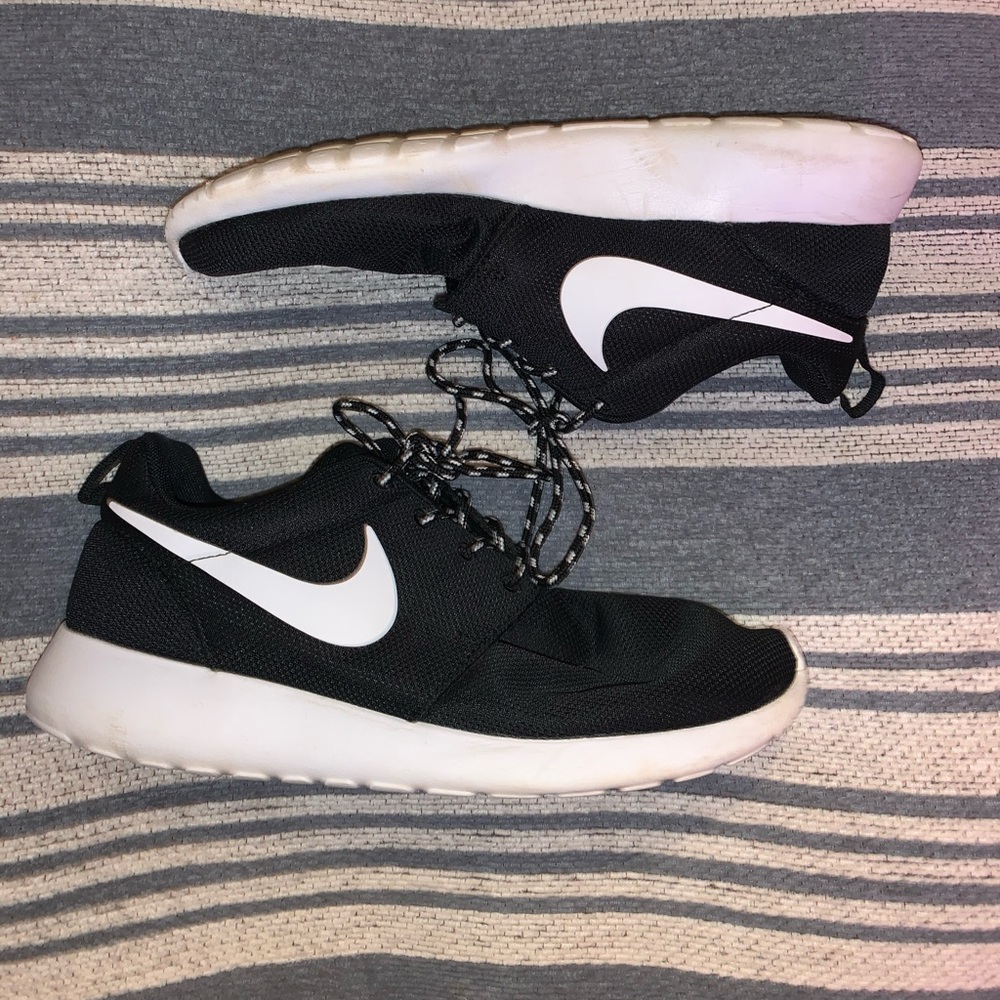 Nike Free Runs